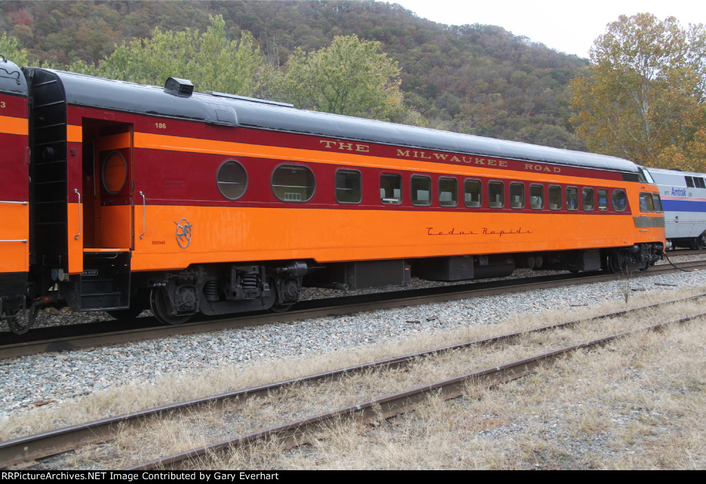 PPCX 800040 - Cedar Rapids Observation Car